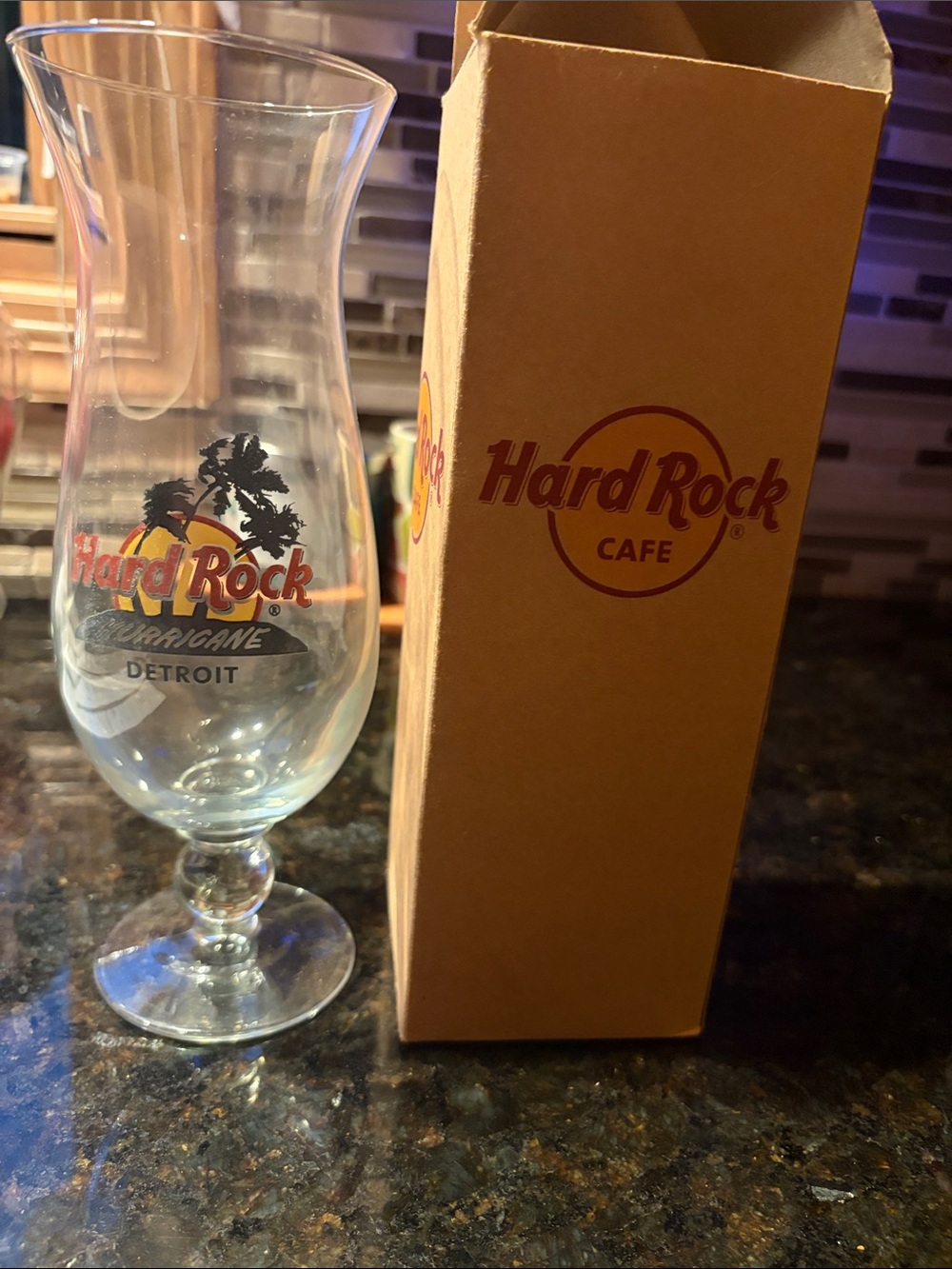 HARD ROCK Café HURRICANE Glass Detroit Original Box 9-1/4"